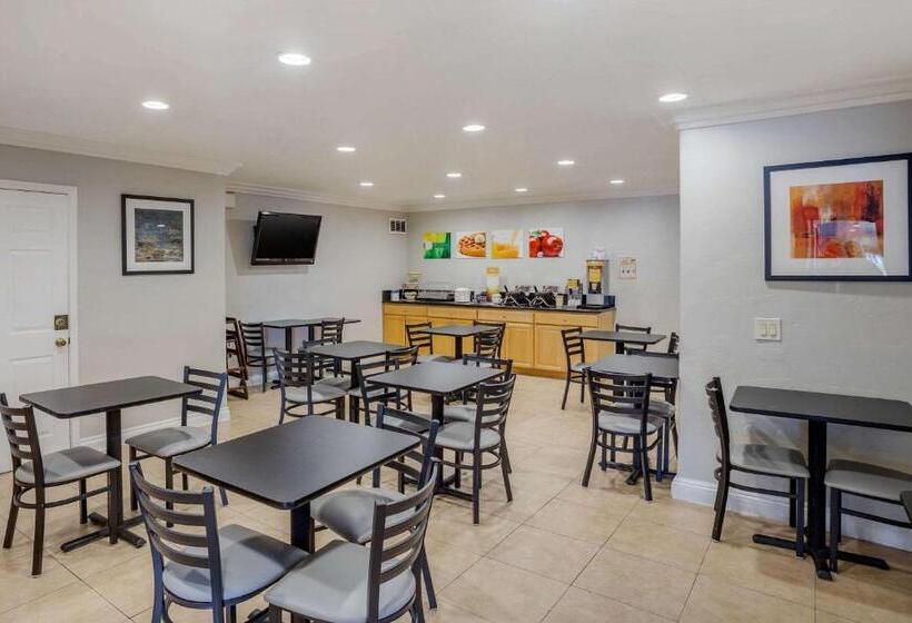 בית מלון כפרי Quality Inn & Suites El Cajon San Diego East