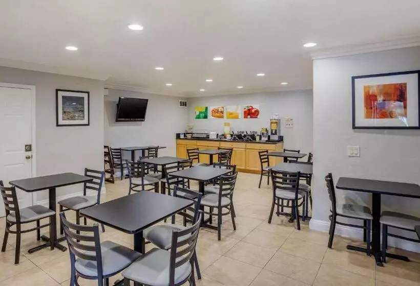 Hotelli Quality Inn & Suites El Cajon San Diego East