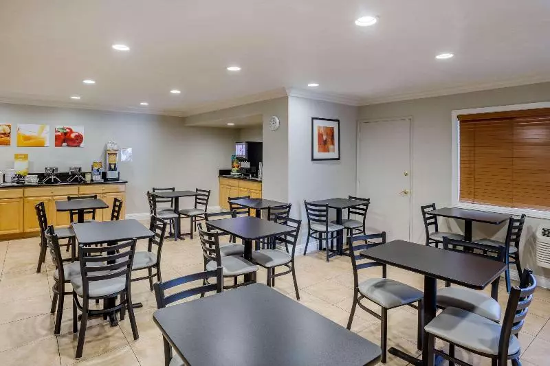 Hotelli Quality Inn & Suites El Cajon San Diego East