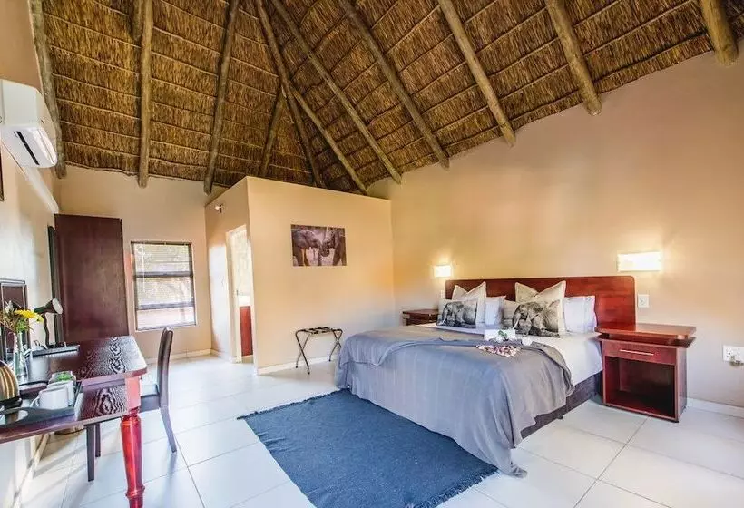 هتل Ritsako Game Lodge