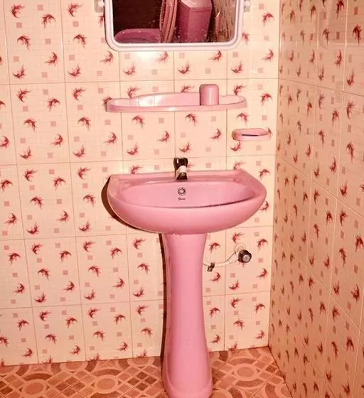 Hotelli Viveka Inn Guest And Yala Safari