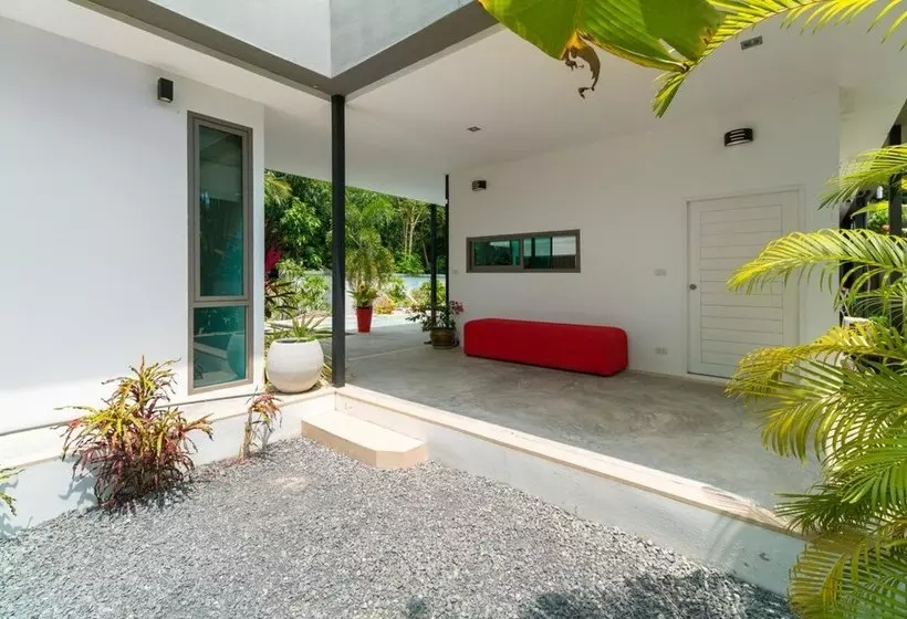 Tawan Villa