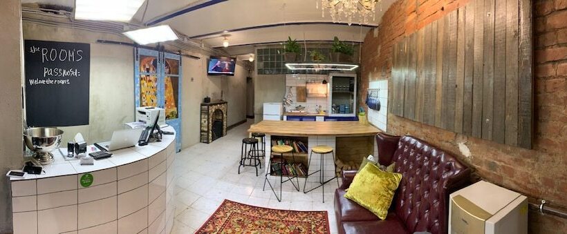 Thes Bed&breakfast   Hostel