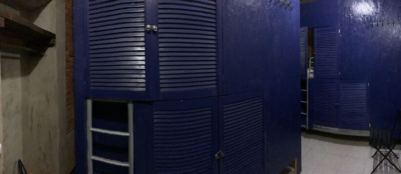 Thes Bed&breakfast   Hostel