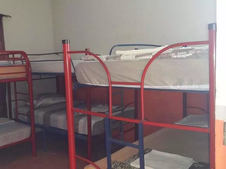 هتل Don Moises Hostel