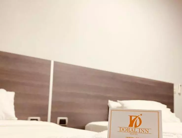 ホテル Doral Inn