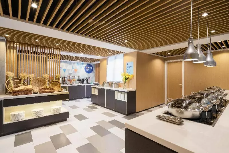 ホテル Holiday Inn Express Foshan Chancheng, An Ihg
