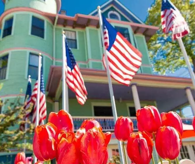 Hotelli Inn On Mackinac