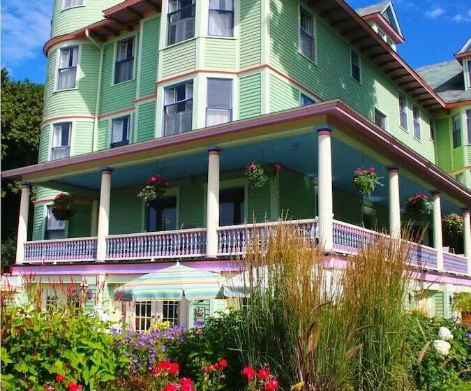 Hotelli Inn On Mackinac