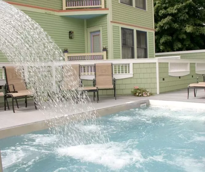 Hotelli Inn On Mackinac