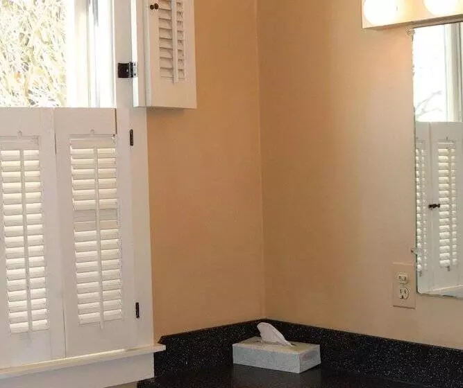 Hotelli Inn On Mackinac