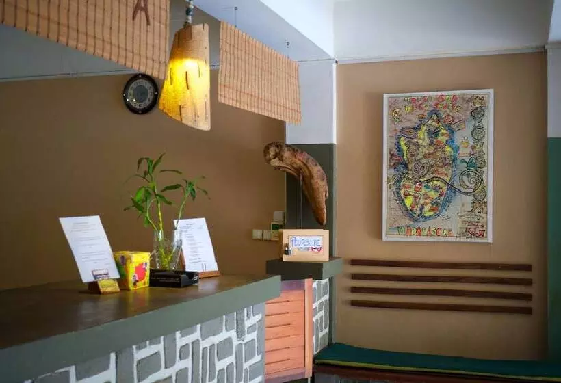 هتل La Terrasse Du Voyageur