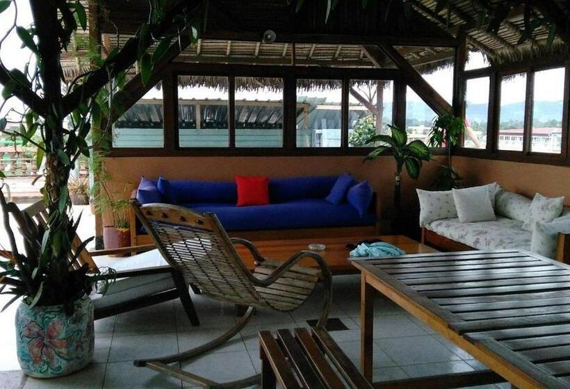 Hotel La Terrasse Du Voyageur