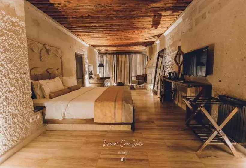 Hotelli Nino Cave Suites