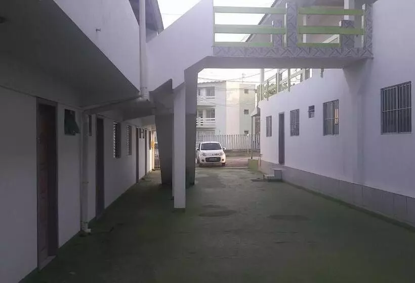 Hotelli Pousada Verdes Mares Guaratuba