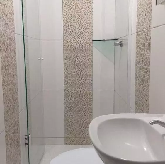 Hotelli Pousada Verdes Mares Guaratuba