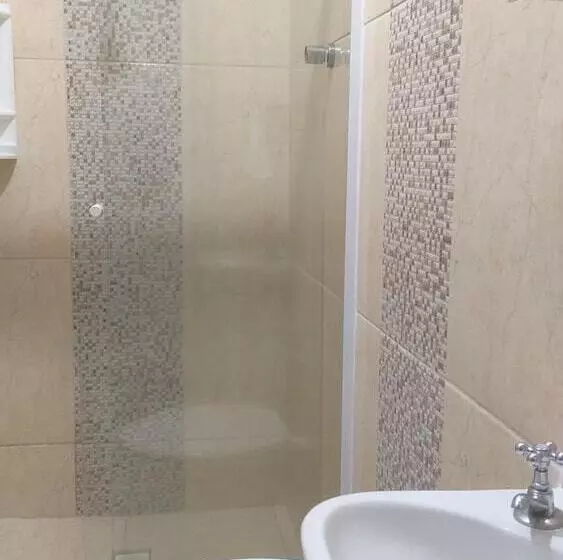 Hotelli Pousada Verdes Mares Guaratuba