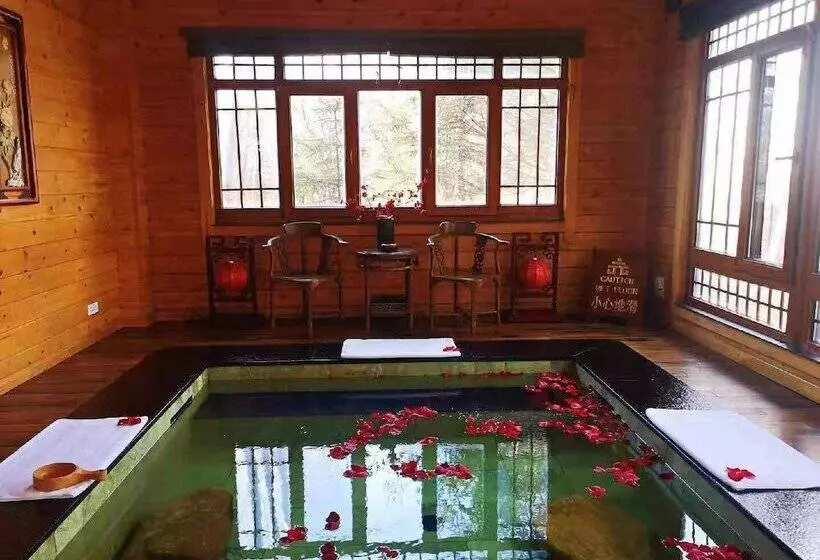 Huadi Resort