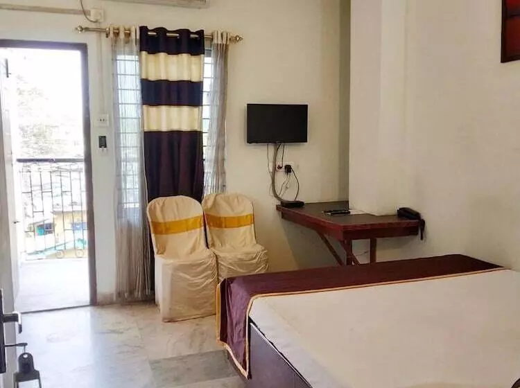 پانسیون Kalpataru Guest House
