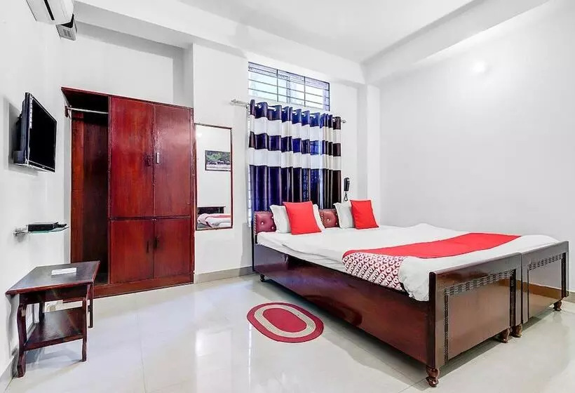 پانسیون Kalpataru Guest House
