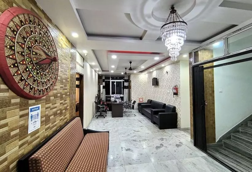 پانسیون Kalpataru Guest House