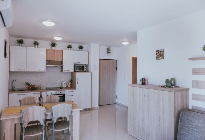 Poolside Hideout Apartments