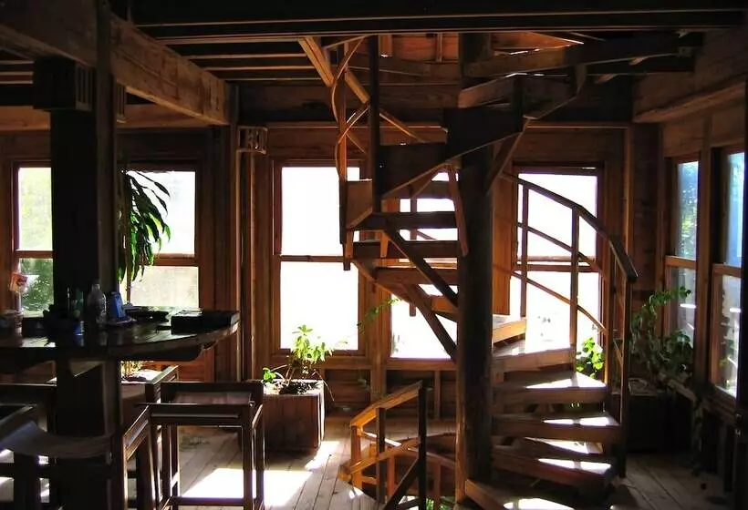 Roatan Bed & Breakfast Apartments
