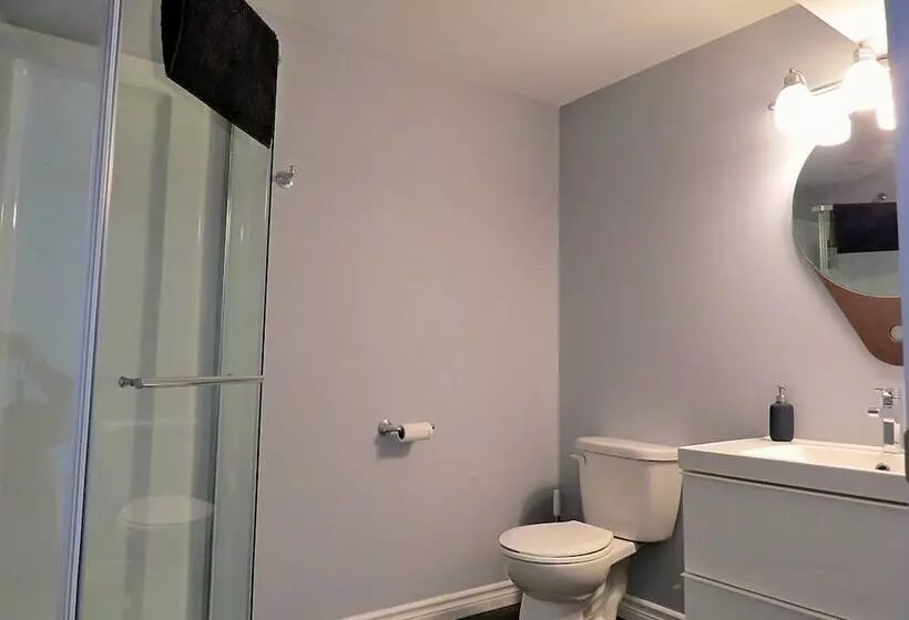 The Fourth Lock Bed & Breakfast