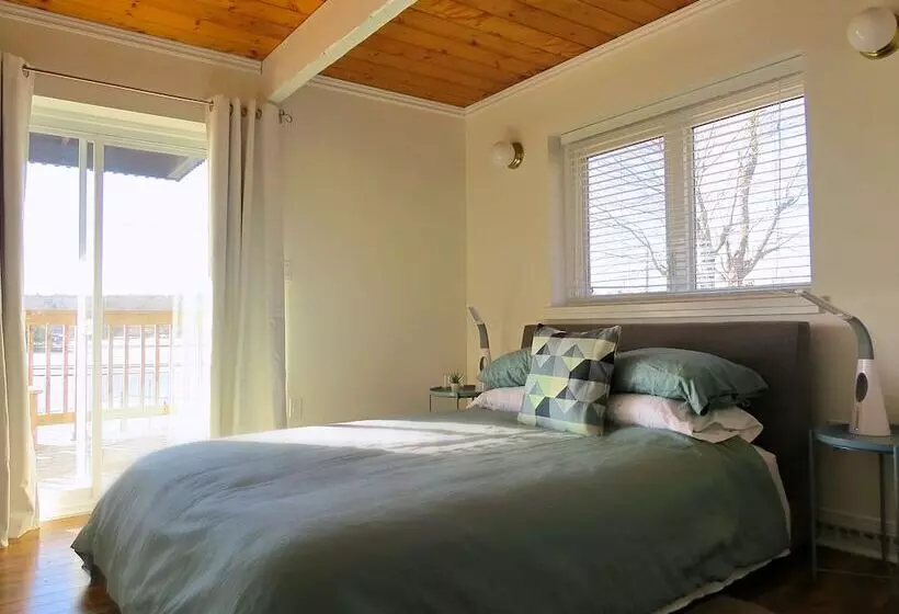 The Fourth Lock Bed & Breakfast