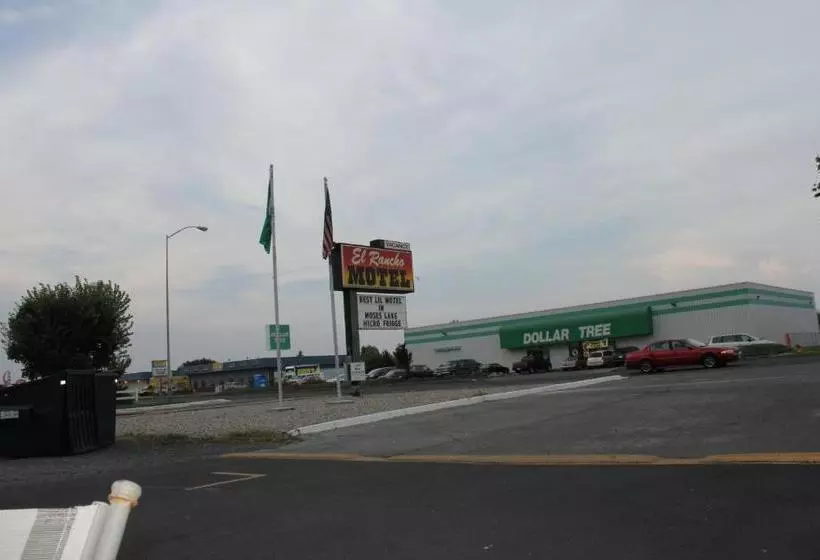 El Rancho Motel