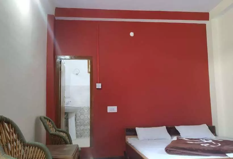 Highland Gojh Kasol   Hostel