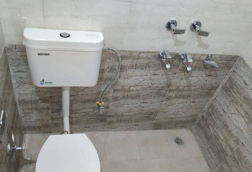 Highland Gojh Kasol Hostel