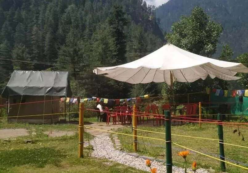 Highland Gojh Kasol   Hostel