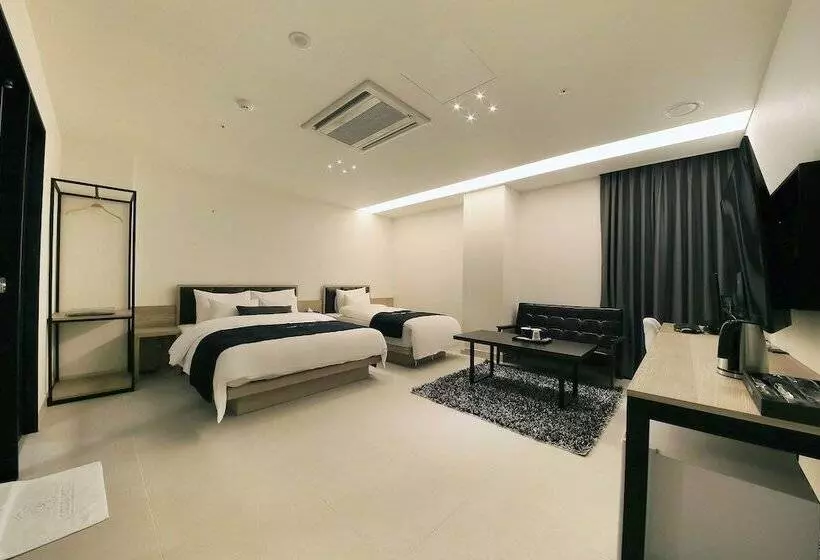 ホテル Balsan Golden