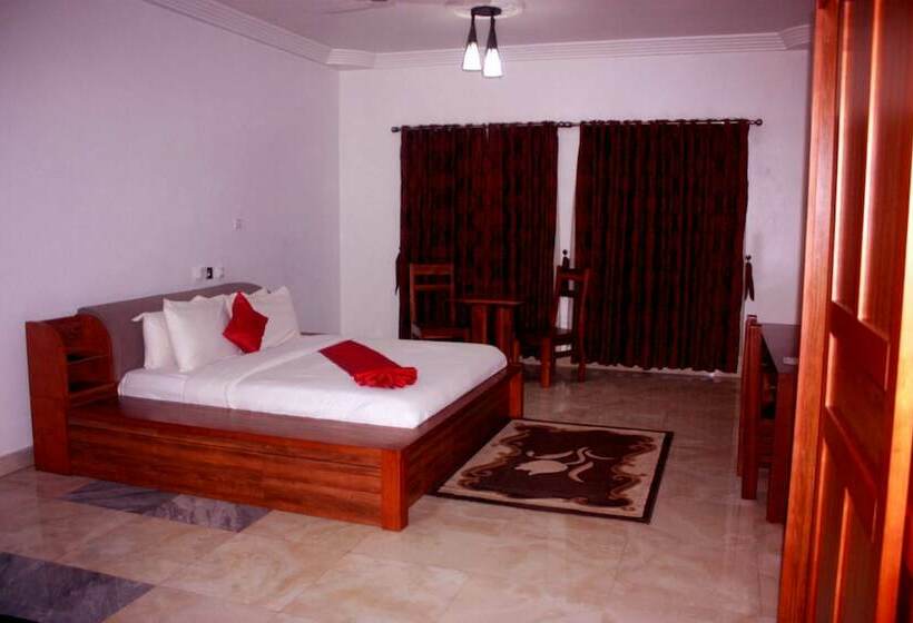 בית מלון כפרי Ibisa