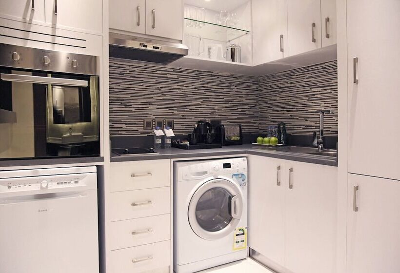 هتل Marriott Executive Apartments Madinah