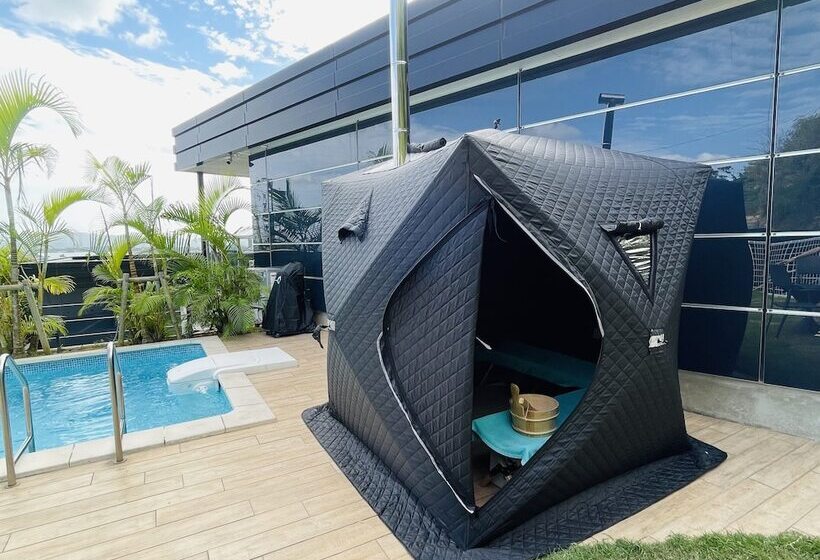 هتل One Suite The Terrace