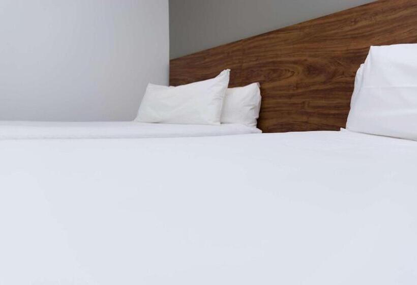 Hotel Park Inn By Radisson Los Olivos De Vallenar