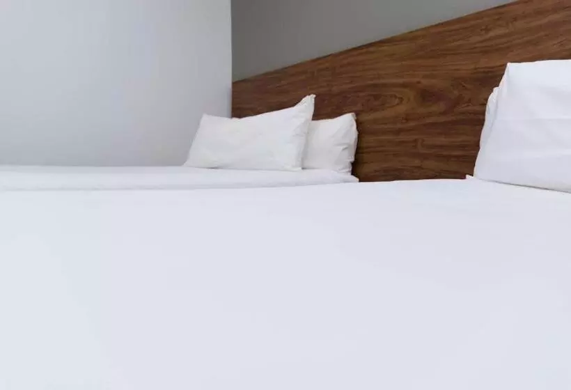 Hotelli Park Inn By Radisson Los Olivos De Vallenar