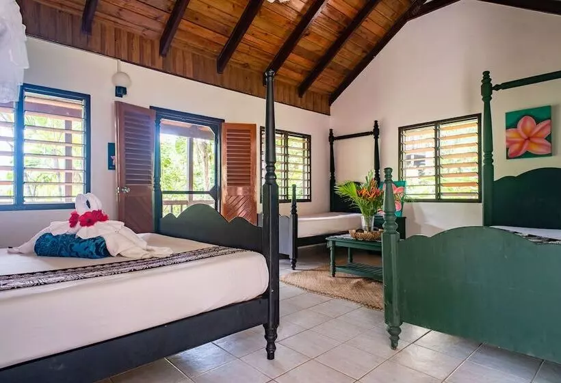 Hotelli Tiliva Resort