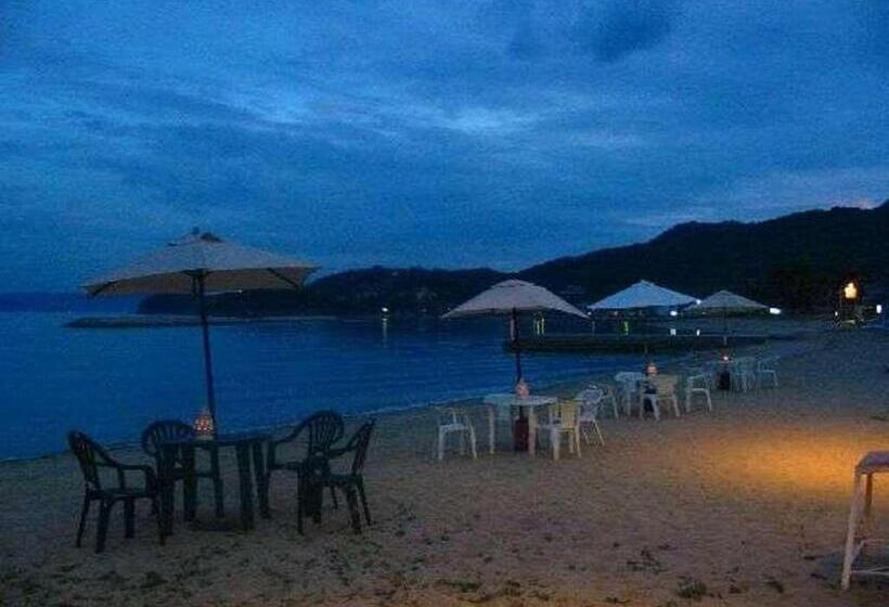 بنسيون Country Inn The White Marine