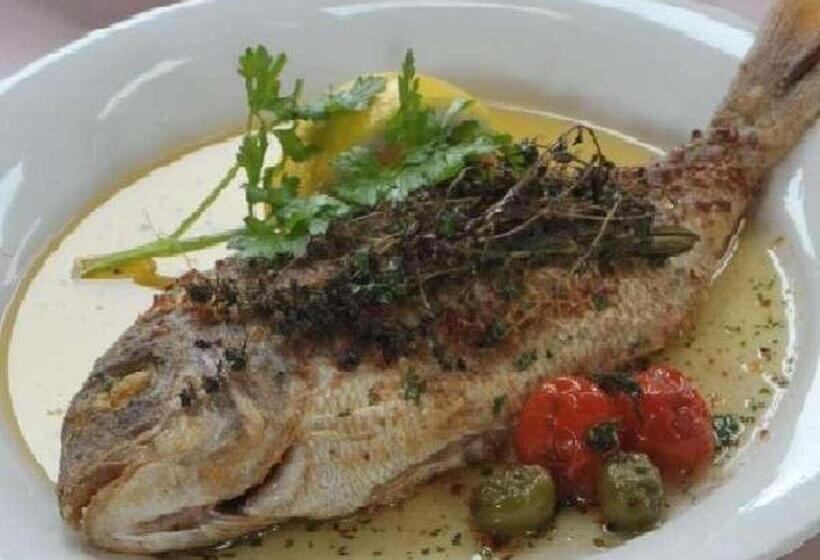 פנסיון Country Inn The White Marine