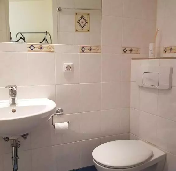 Majatalo Parkschlösschen In Greiz