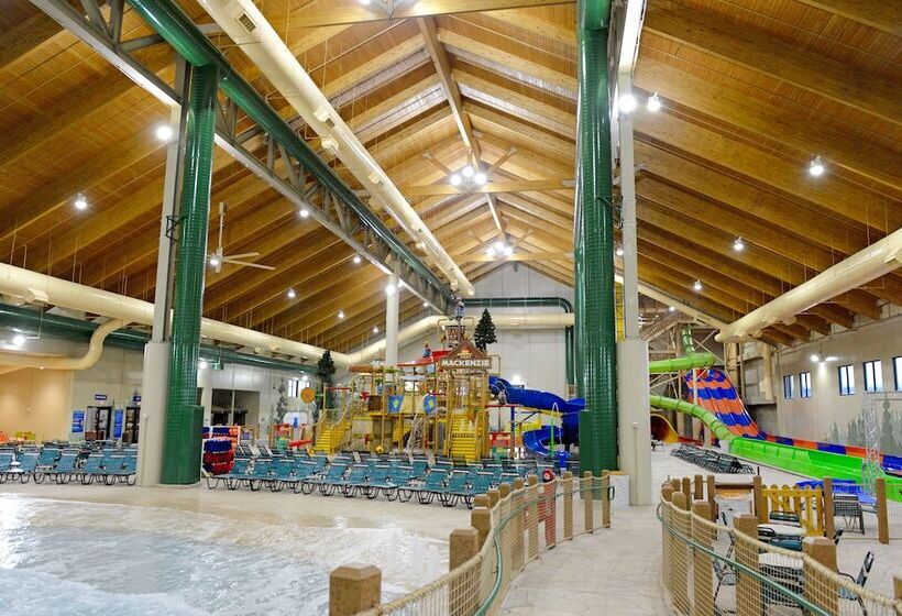 リゾートホテル Great Wolf Lodge Boston / Fitchburg, Ma