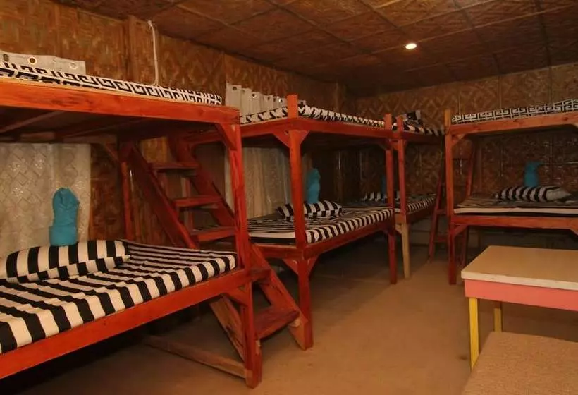 ユースホステル Double J Hotel And Restaurant