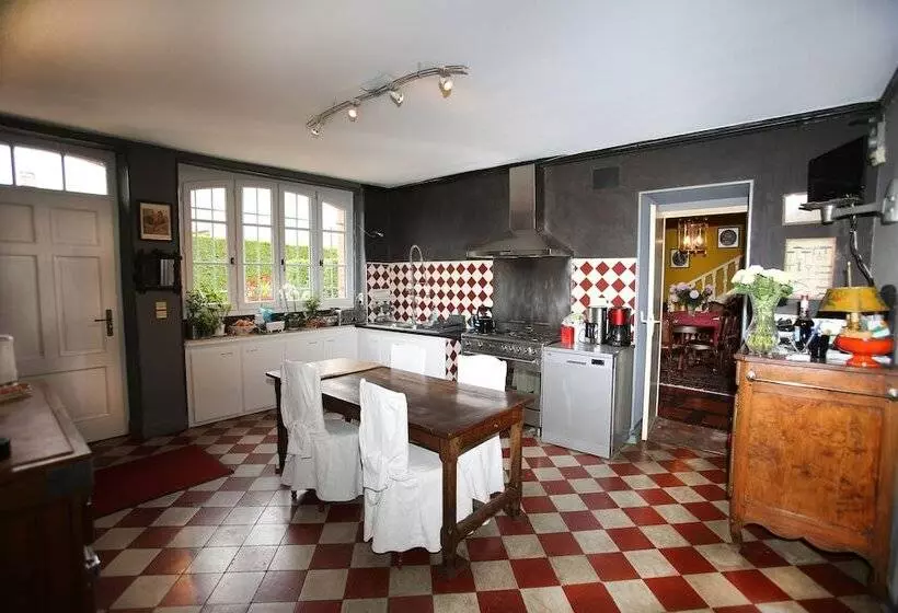 Aamiaismajoitus (B&B) Chambres D Hôtes Le Mas