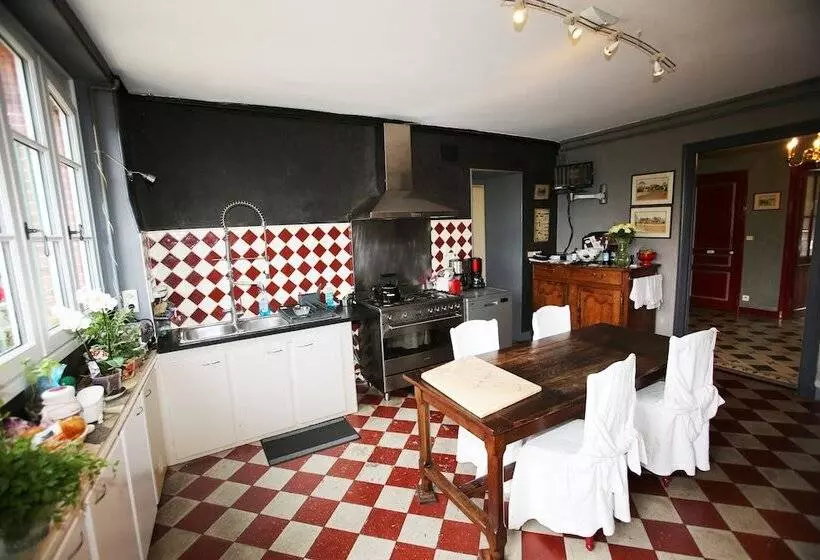 Aamiaismajoitus (B&B) Chambres D Hôtes Le Mas