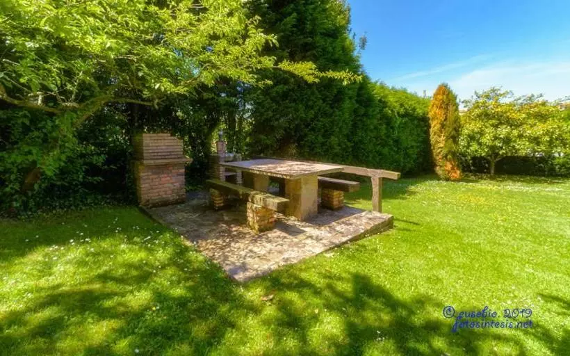 Aamiaismajoitus (B&B) Posada San Tirso