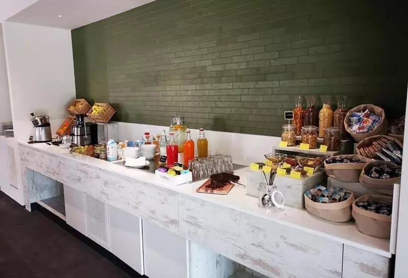 簡易ホテル Youmami Suite Hotel Wellness&spa