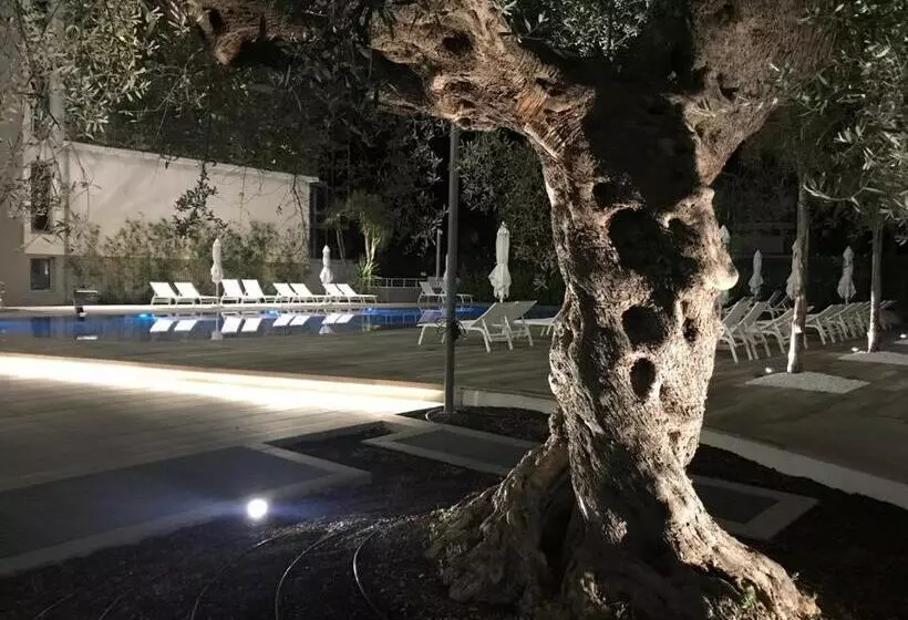簡易ホテル Youmami Suite Hotel Wellness&spa